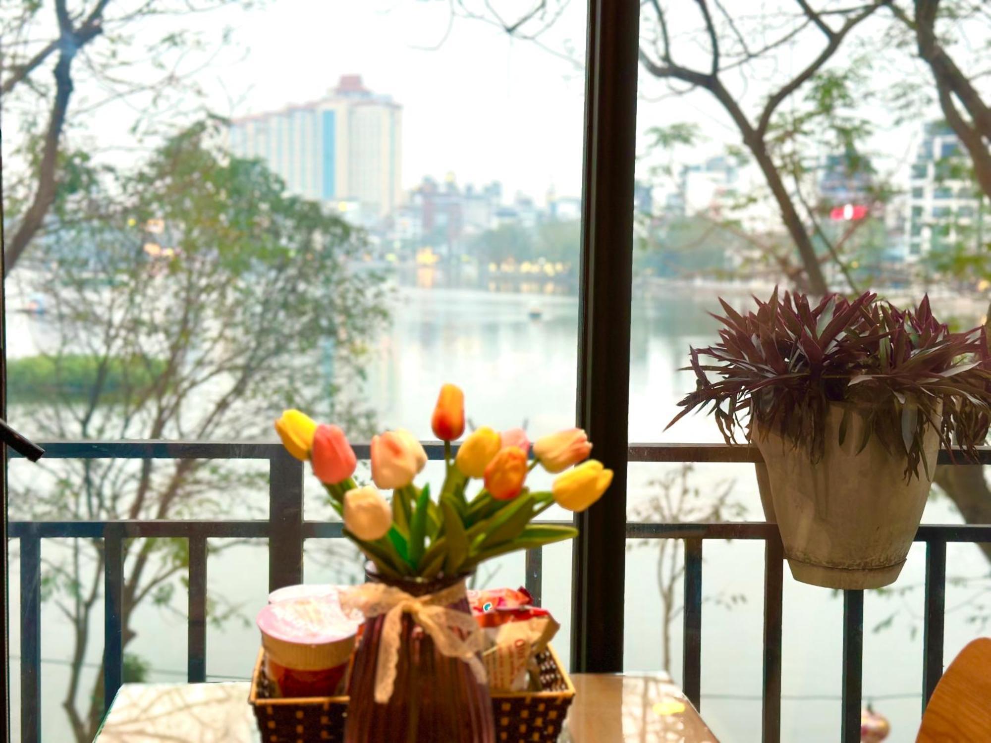 Windy Lakeview Studio Ha Noi Hanoi Luaran gambar