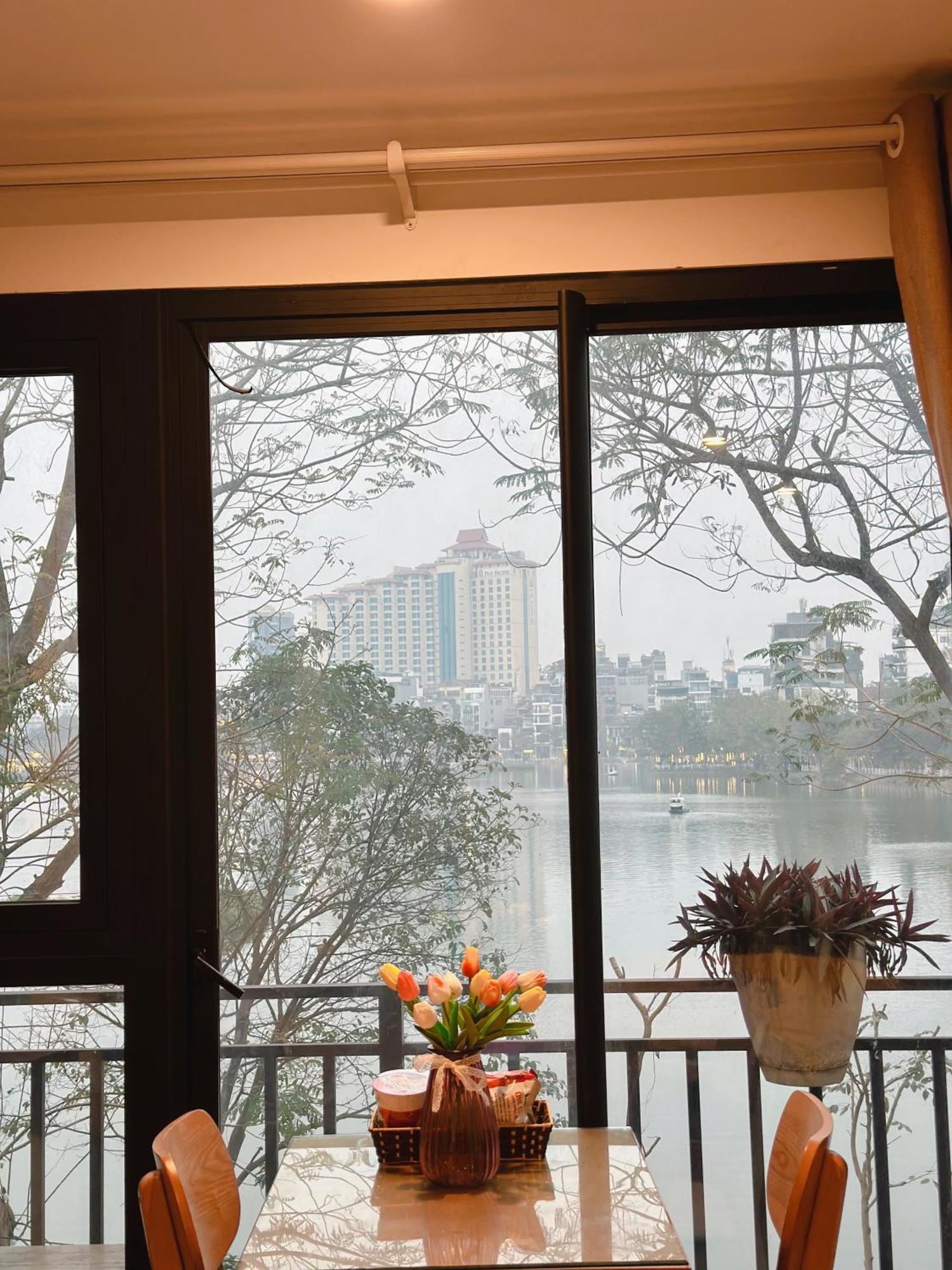 Windy Lakeview Studio Ha Noi Hanoi Luaran gambar